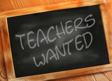 How Public Schools Handle Substitute Teacher Shortages