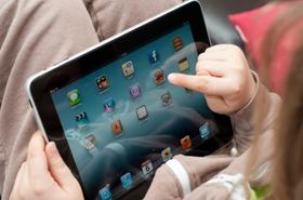 California Schools: LASD Receives iPads from Apple California Schools: LASD Receives iPads from Apple