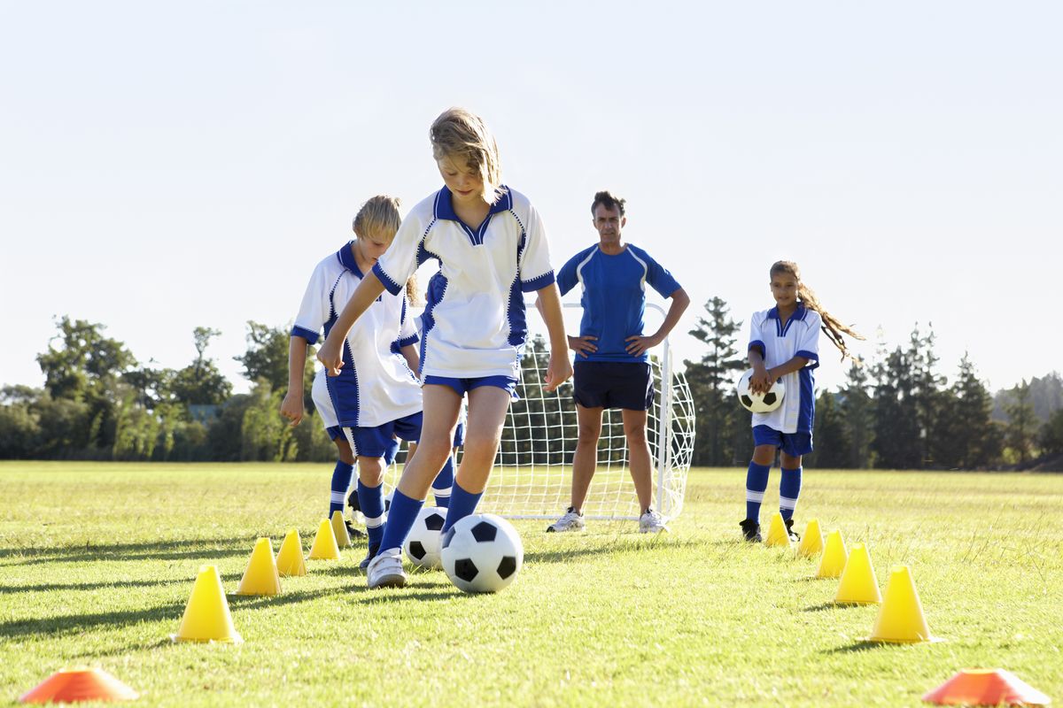 Want Your Kid to Play Pro Soccer? Sign Her Up for Basketball